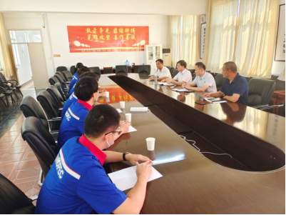 9.16駐馬店石化銷(xiāo)售有限責(zé)任公司舉行新入職員工見(jiàn)面會(huì)117.png
