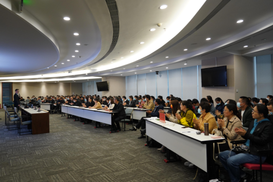 10.15(綜合部)市產(chǎn)業(yè)集團(tuán)舉辦員工行為規(guī)范專題培訓(xùn)會152.png 10.15(綜合部)市產(chǎn)業(yè)集團(tuán)舉辦員工行為規(guī)范專題培訓(xùn)會152.png