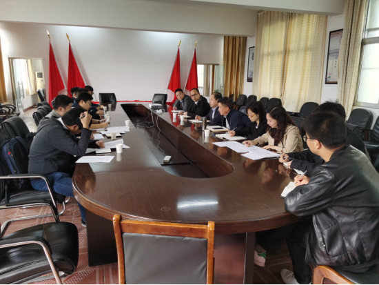 11.4豫中公司積極對(duì)接金融機(jī)構(gòu) 尋求融資工作創(chuàng)新(1)413.png 11.4豫中公司積極對(duì)接金融機(jī)構(gòu) 尋求融資工作創(chuàng)新(1)413.png