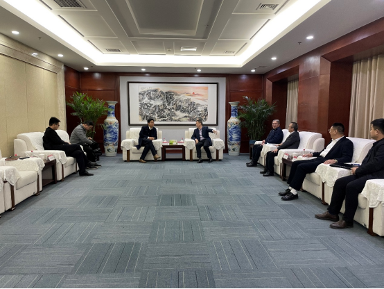 市產(chǎn)業(yè)集團(tuán)黨委書記、董事長劉培建一行拜訪多家企業(yè) 共商合作發(fā)展620.png