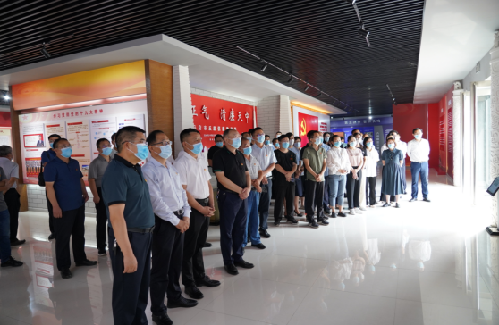 “反腐倡廉教育展”參觀學習宣傳稿(修改2)200.png “反腐倡廉教育展”參觀學習宣傳稿(修改2)200.png