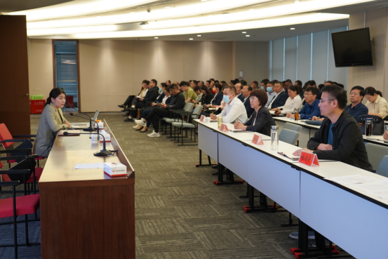 5.26市產(chǎn)業(yè)集團開展國企高管履職風(fēng)險及合規(guī)要點培訓(xùn)活動(1)(1)462.png 5.26市產(chǎn)業(yè)集團開展國企高管履職風(fēng)險及合規(guī)要點培訓(xùn)活動(1)(1)462.png