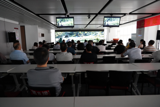 8.28市產(chǎn)業(yè)集團(tuán)組織集中觀看民族團(tuán)結(jié)主旋律電影《紅緣》226.png 8.28市產(chǎn)業(yè)集團(tuán)組織集中觀看民族團(tuán)結(jié)主旋律電影《紅緣》226.png