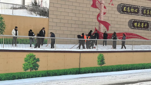 65dee45fc47ff376159184447bb52944.png 65dee45fc47ff376159184447bb52944.png